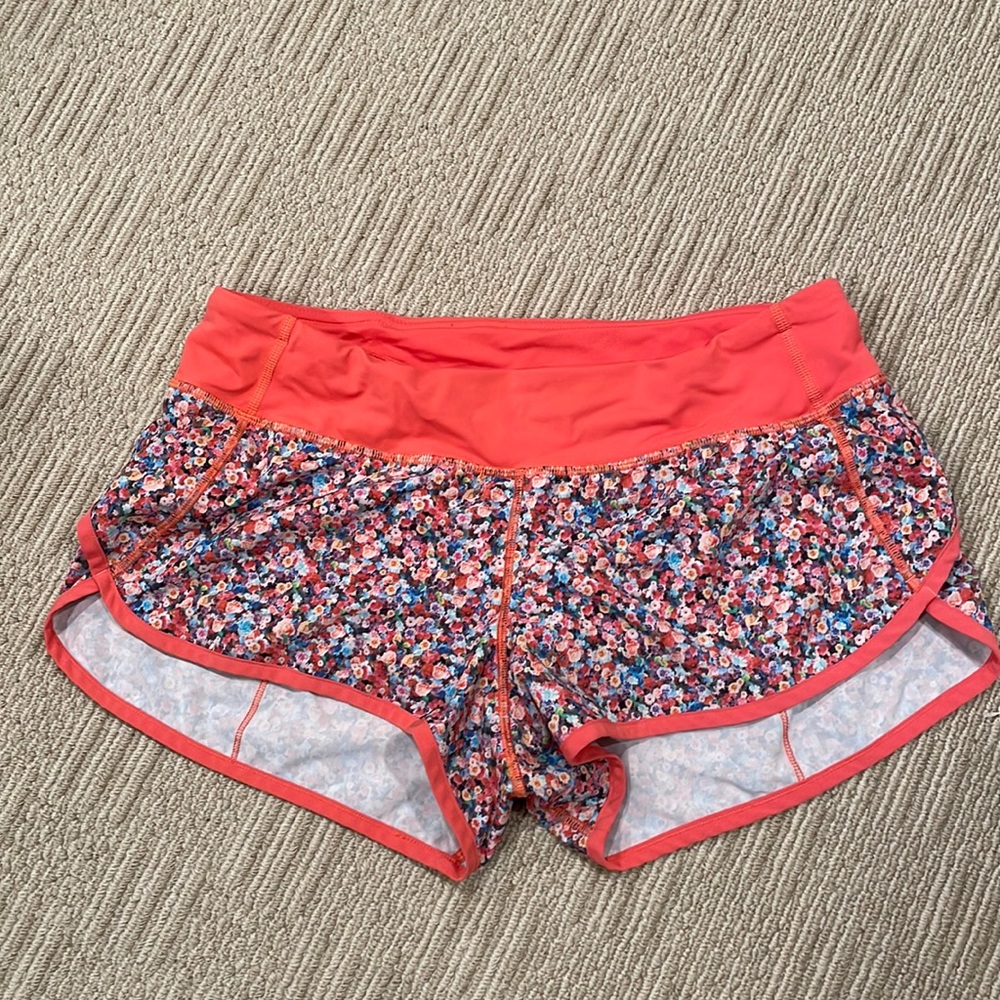 Lululemon Speed Up Athletic Shorts, size 8